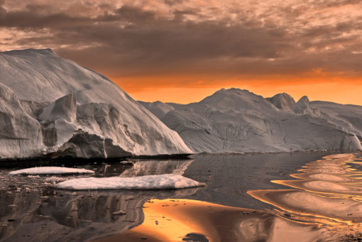 greenland-firysunset-circles-iceberg