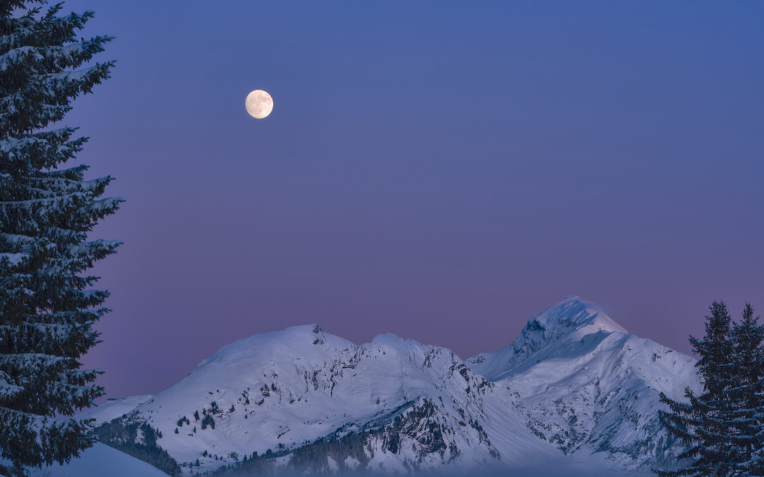 moon-sunset-purple-sky-mountains-snow